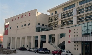 福澤萬(wàn)千學(xué)子，碧淶學(xué)?？諝庠礋崴畽C(jī)成校園熱水新選擇